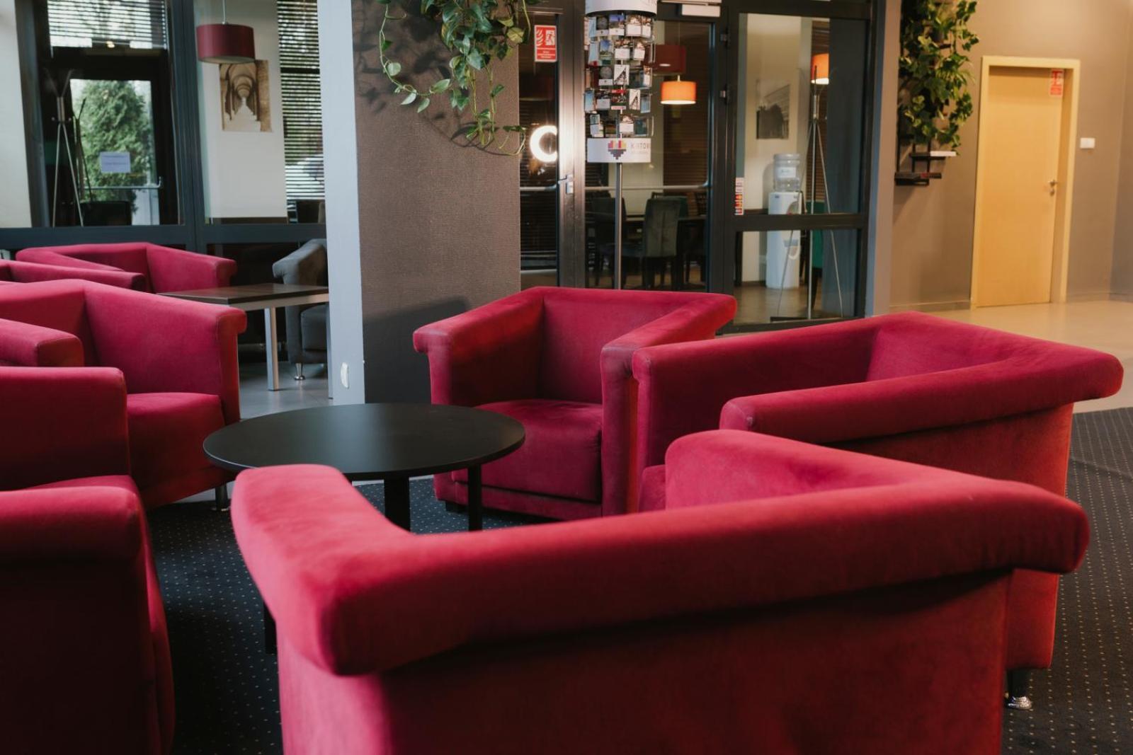 Economy Silesian Hotel Κατοβίτσε Εξωτερικό φωτογραφία